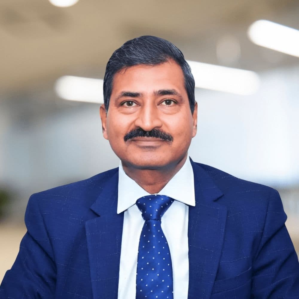 Shri Vivek Kumar Gupta